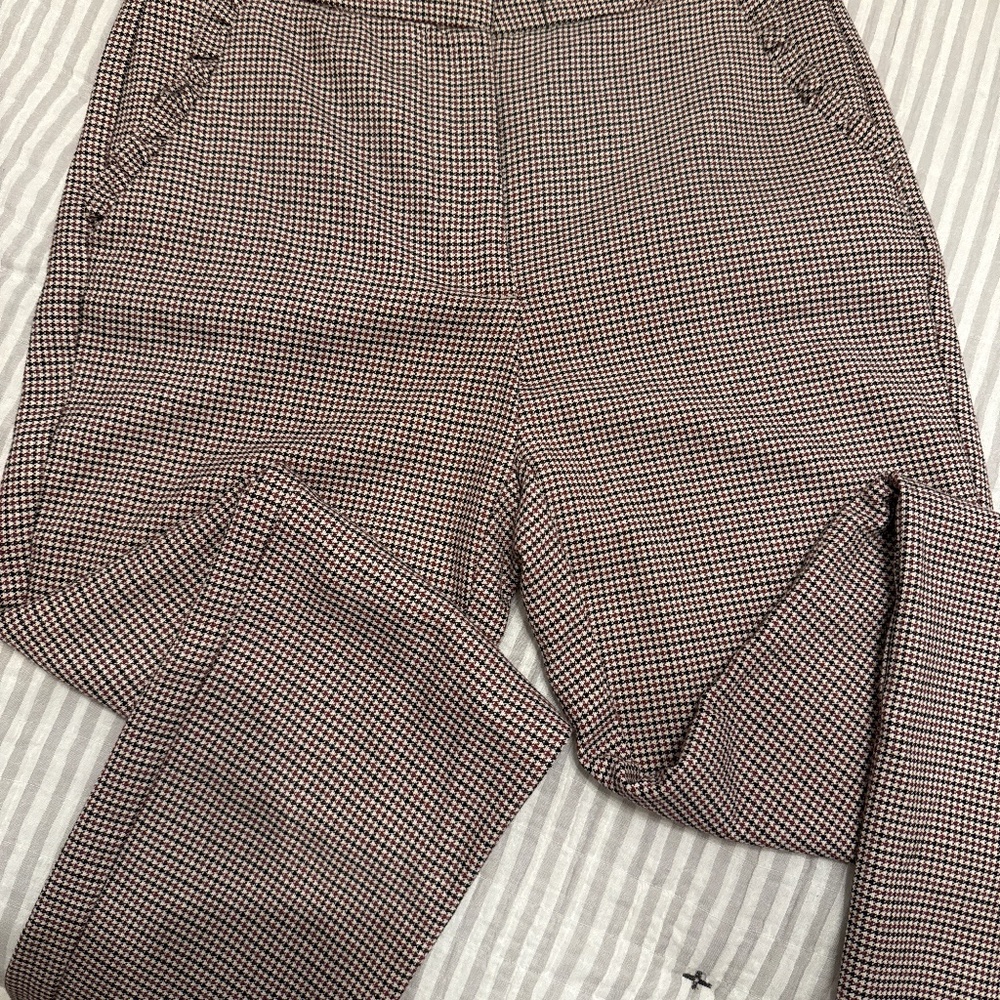 Ruffle pocket Zara slacks